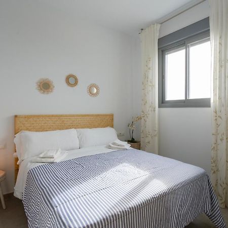 Poseidon Beach Apartment & Parking By Cadiz4Rentals Exterior photo