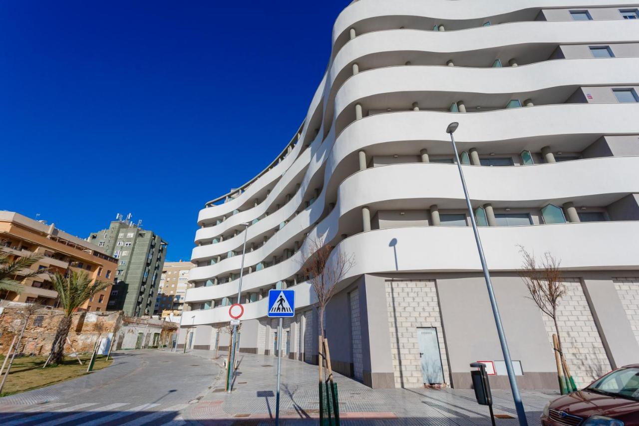Poseidon Beach Apartment & Parking By Cadiz4Rentals Exterior photo