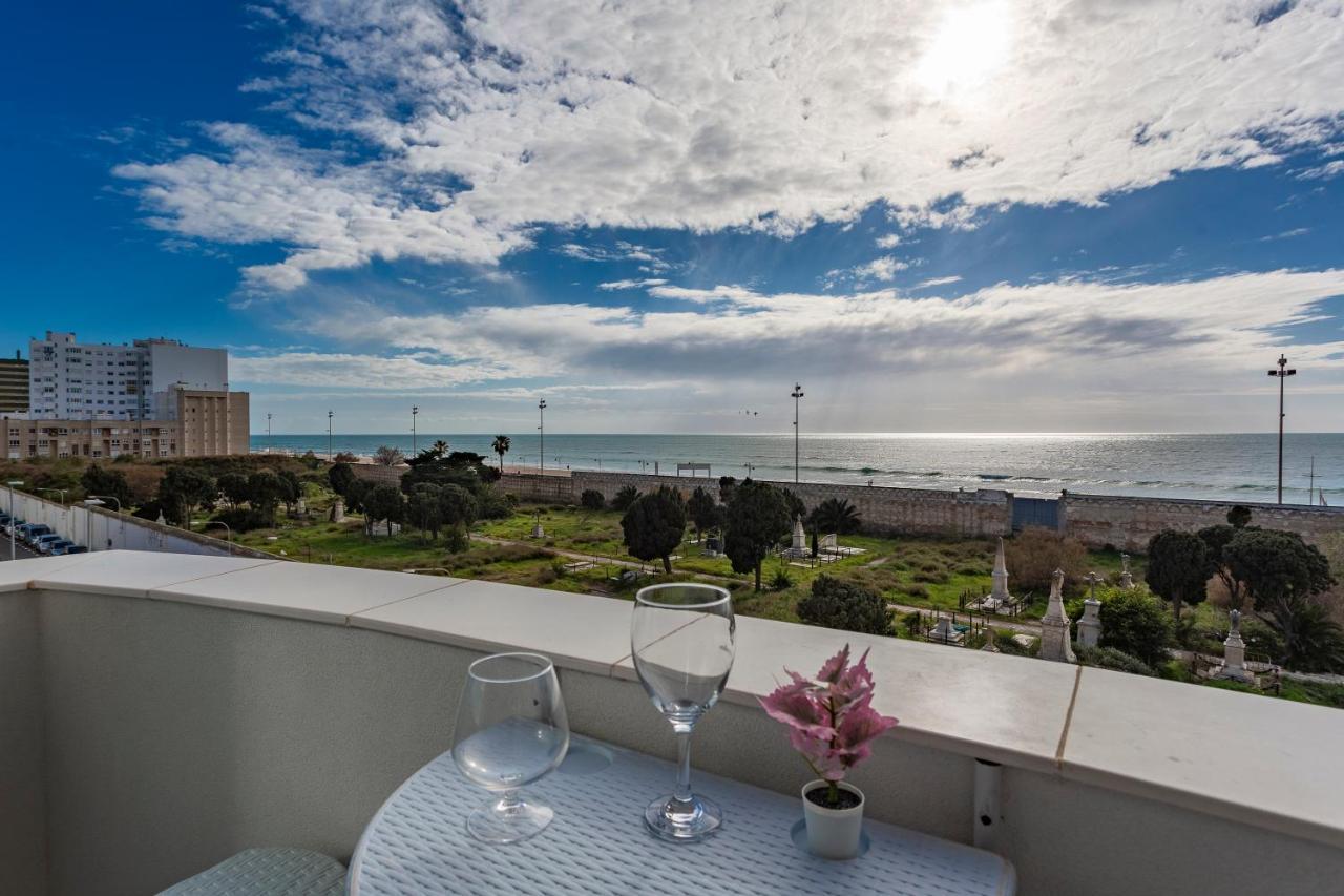 Poseidon Beach Apartment & Parking By Cadiz4Rentals Exterior photo